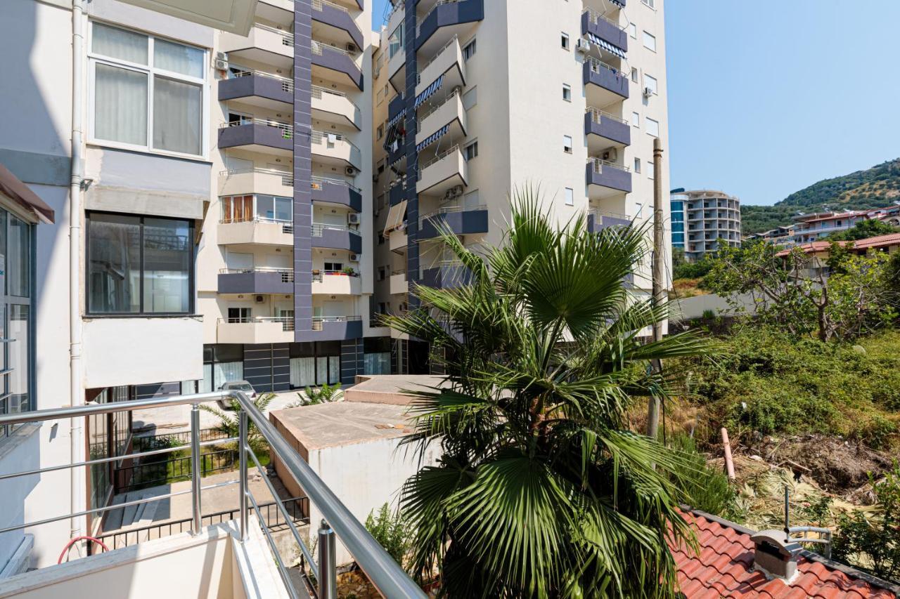 Hotel Aglon Vlorë Eksteriør billede