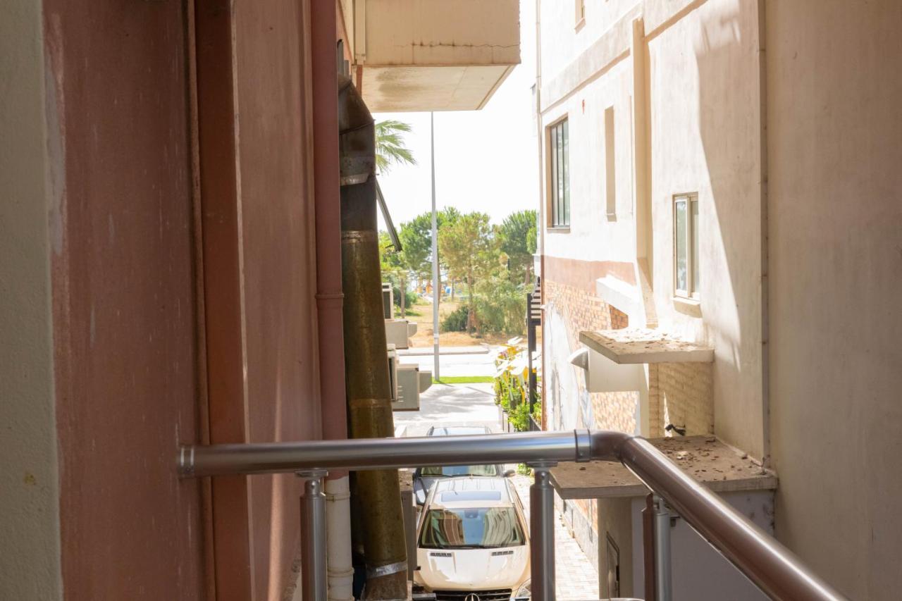 Hotel Aglon Vlorë Eksteriør billede