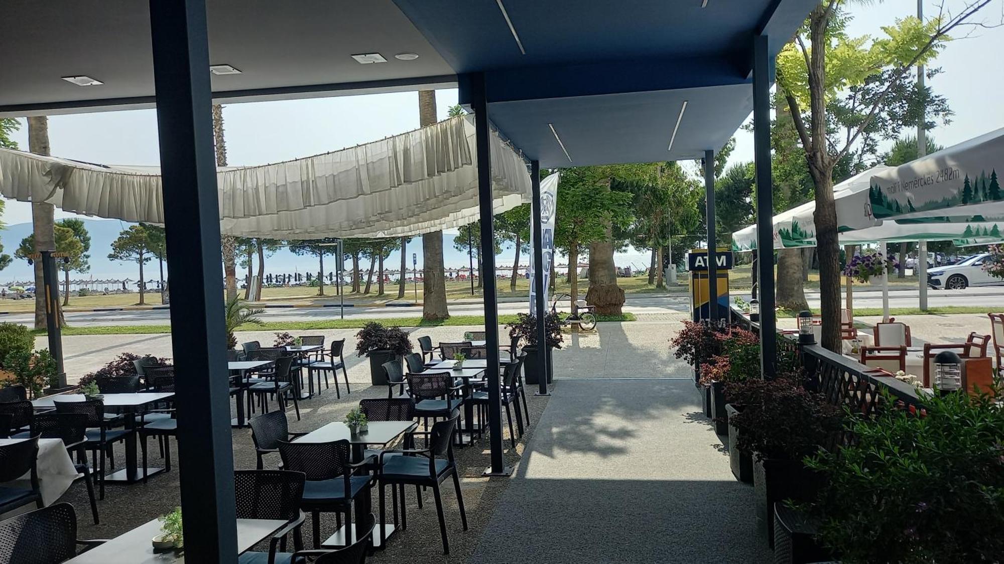Hotel Aglon Vlorë Eksteriør billede
